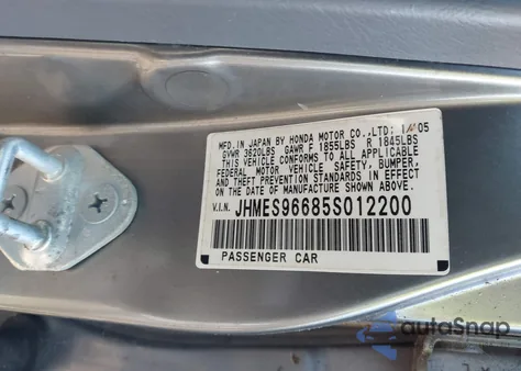 2005 Honda Civic Hybrid from USA, damaged, VIN JHMES96685S012200